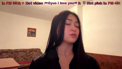 MelitaFripp live cam on Cam4