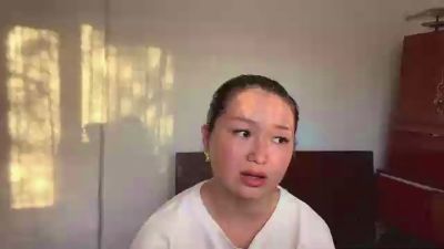 MelitaFripp live cam on Cam4