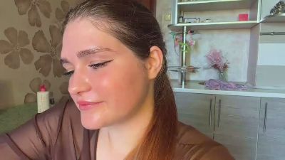 MelitaPetric live cam on Cam4