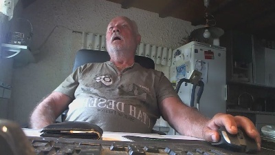 Melkmann1 live cam on Cam4