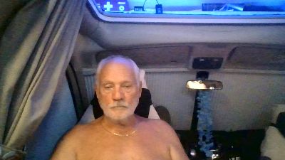 Melkmann1 live cam on Cam4