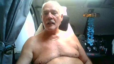 Melkmann1 live cam on Cam4