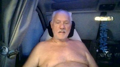 Melkmann1 live cam on Cam4