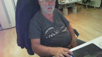 Melkmann1 live cam on Cam4