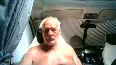 Melkmann1 live cam on Cam4