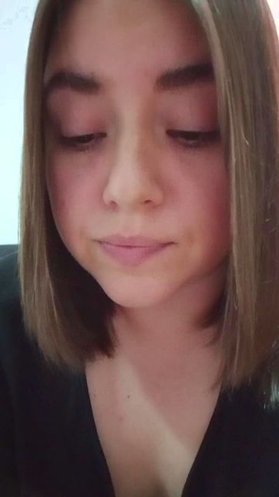 Mellkrem4 live cam on Cam4