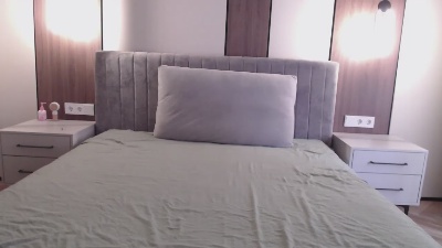 MeloLili live cam on Cam4