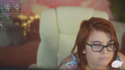 MelodyCharm live cam on Cam4