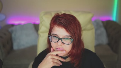 MelodyCharm live cam on Cam4