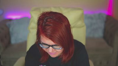 MelodyCharm live cam on Cam4