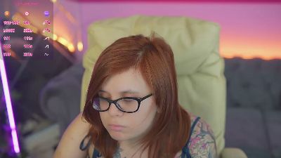 MelodyCharm live cam on Cam4