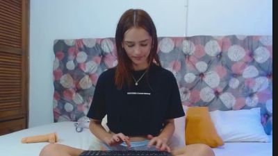MelodyManson live cam on Cam4