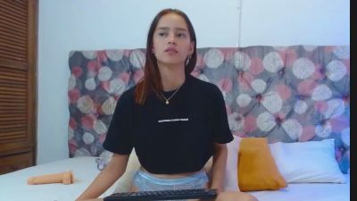 MelodyManson live cam on Cam4