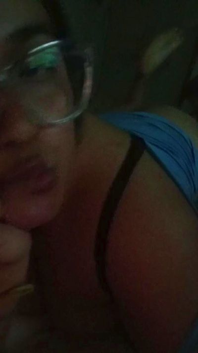 MelonessRikoss live cam on Cam4