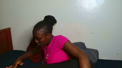 Melrose_nadia live cam on Cam4