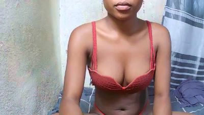 Melthina live cam on Cam4