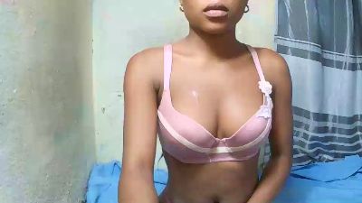 Melthina live cam on Cam4