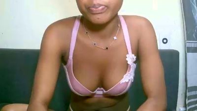 Melthina live cam on Cam4