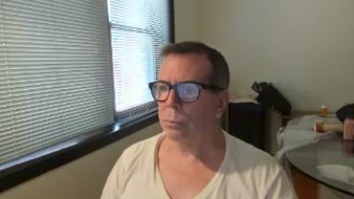 Melvin821 live cam on Cam4