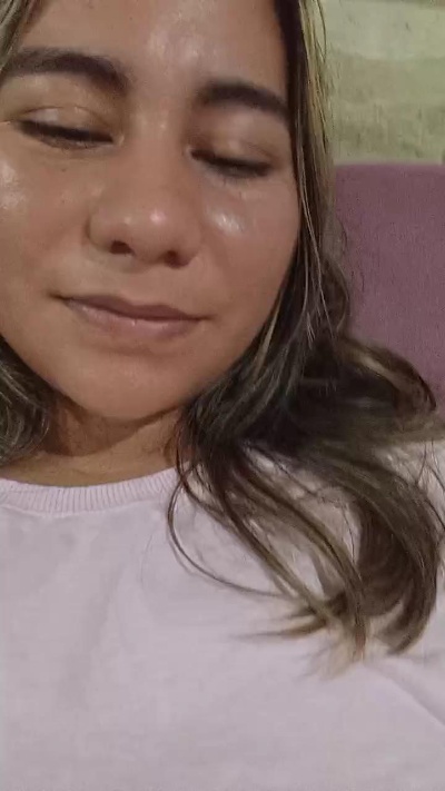 Melzinhaf1 live cam on Cam4