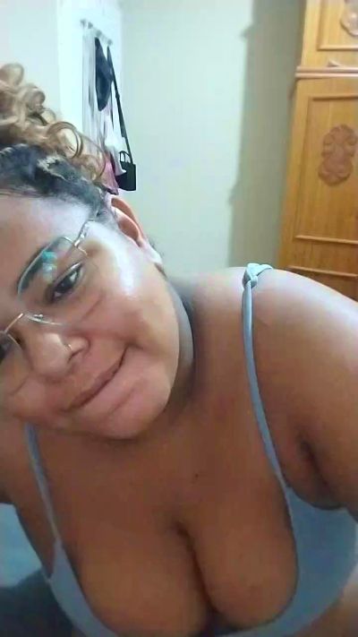 Memell live cam on Cam4