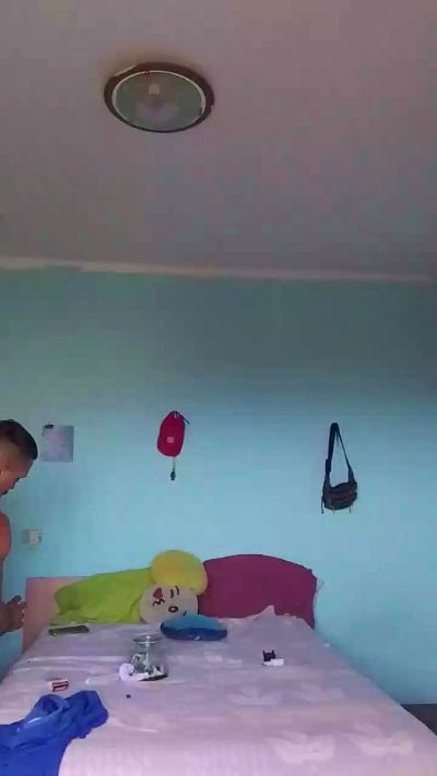Mencionados live cam on Cam4