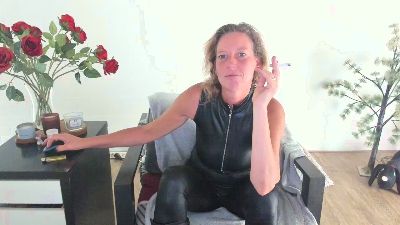 MendiPetite live cam on Cam4
