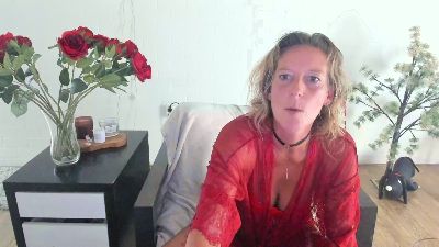 MendiPetite live cam on Cam4