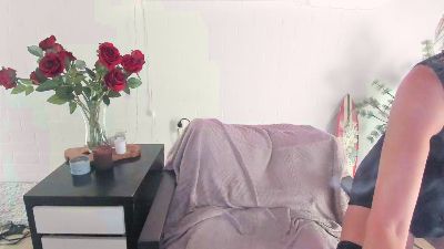 MendiPetite live cam on Cam4