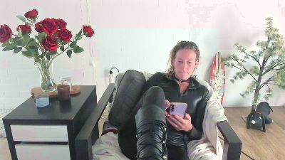 MendiPetite live cam on Cam4