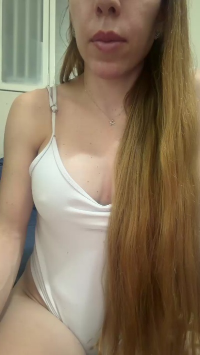 Mendonza live cam on Cam4
