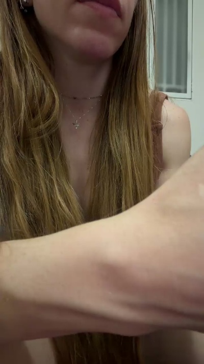 Mendonza live cam on Cam4