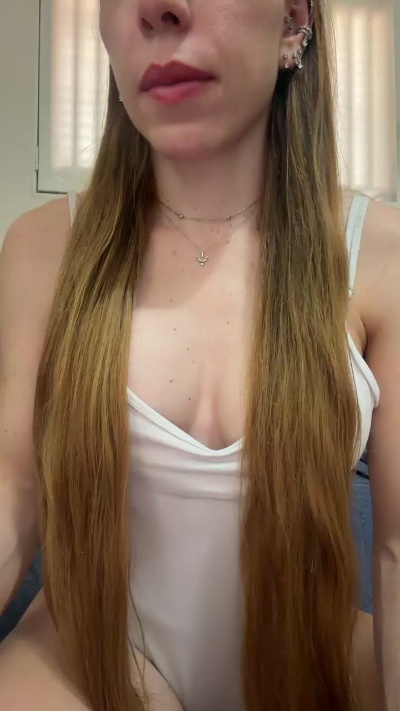 Mendonza live cam on Cam4
