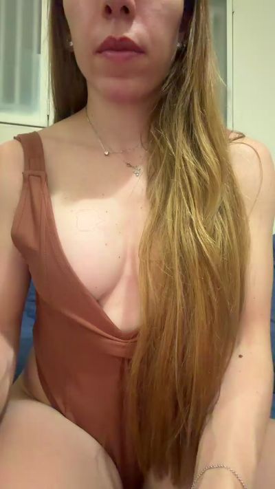 Mendonza live cam on Cam4
