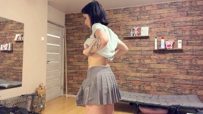 MendyHillyer live cam on Cam4