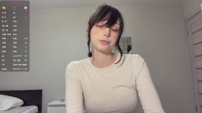 MendyHillyer live cam on Cam4