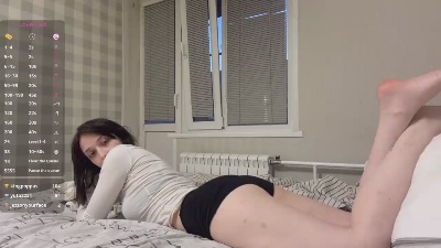 MendyHillyer live cam on Cam4