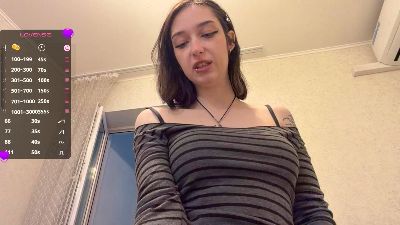 MendyHillyer live cam on Cam4