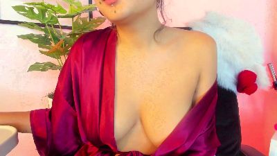 Meowmota_ live cam on Cam4