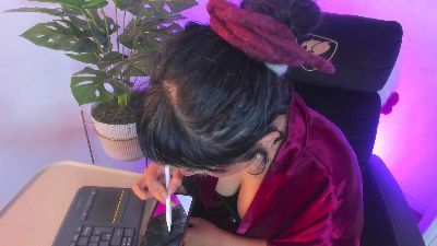 Meowmota_ live cam on Cam4