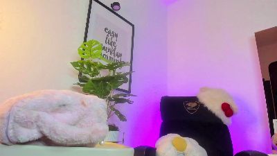 Meowmota_ live cam on Cam4