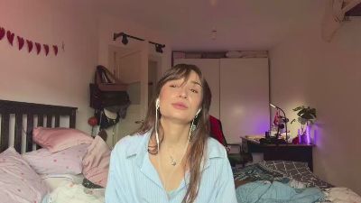 MeriGaglia live cam on Cam4