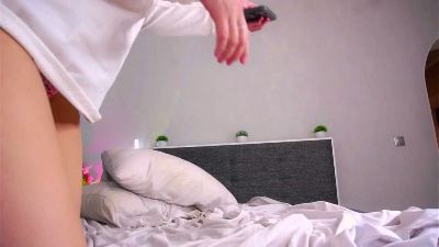 MeridithTwinam live cam on Cam4