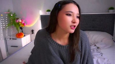 MeridithTwinam live cam on Cam4