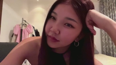 MerleZelle live cam on Cam4