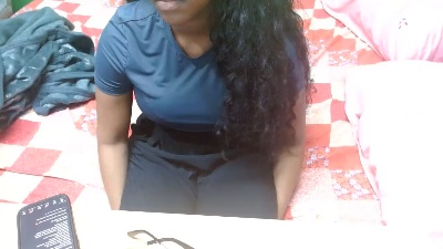Merliah18 live cam on Cam4