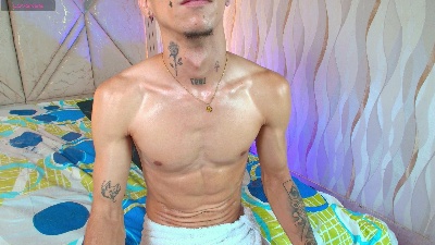 Merlin_2026 live cam on Cam4