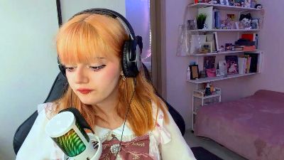 MerryFalin live cam on Cam4