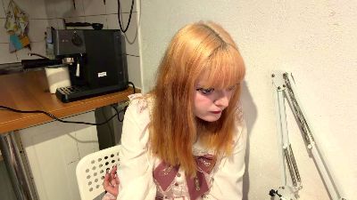 MerryFalin live cam on Cam4