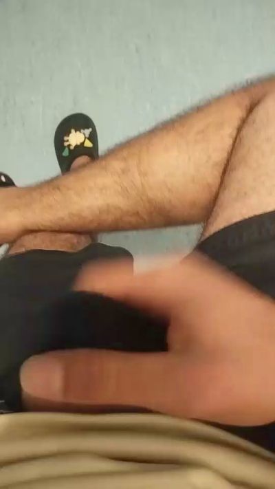 Mert334 live cam on Cam4
